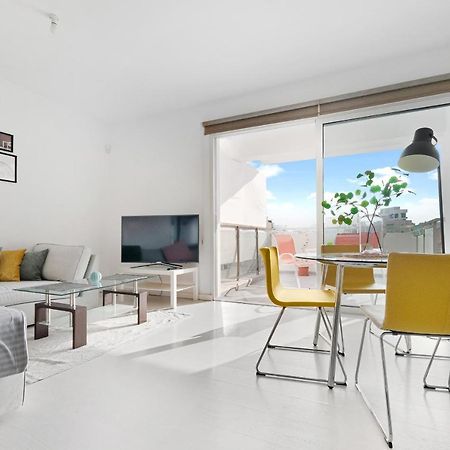 Glabur Stays - The Fabulous 2 Bdr - Nicosia City, Free Parking & Wifi, Welcomes You!!! Exterior photo