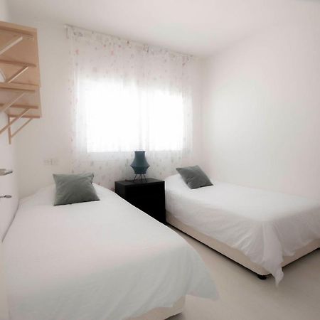 Glabur Stays - The Fabulous 2 Bdr - Nicosia City, Free Parking & Wifi, Welcomes You!!! Exterior photo