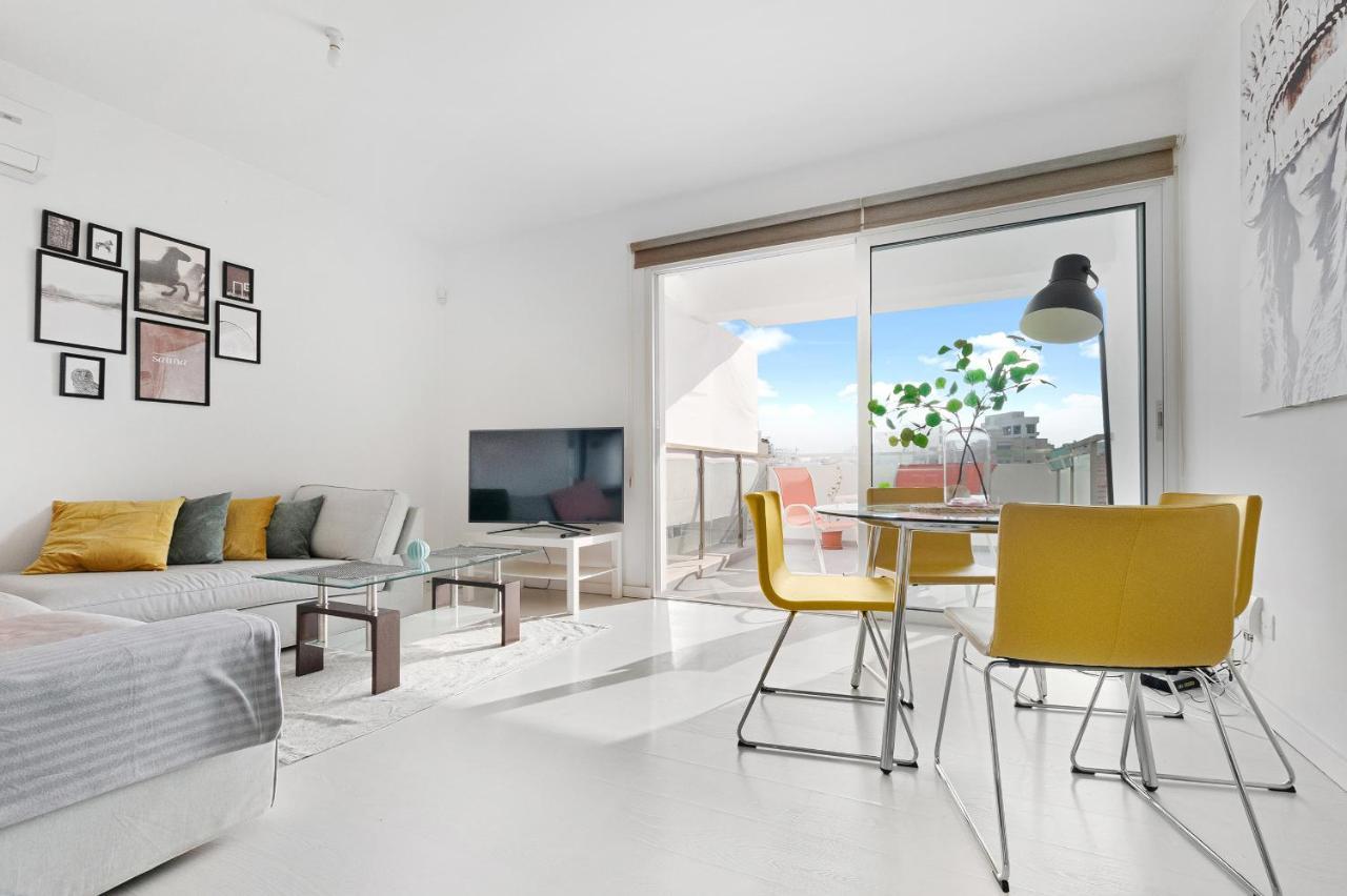 Glabur Stays - The Fabulous 2 Bdr - Nicosia City, Free Parking & Wifi, Welcomes You!!! Exterior photo