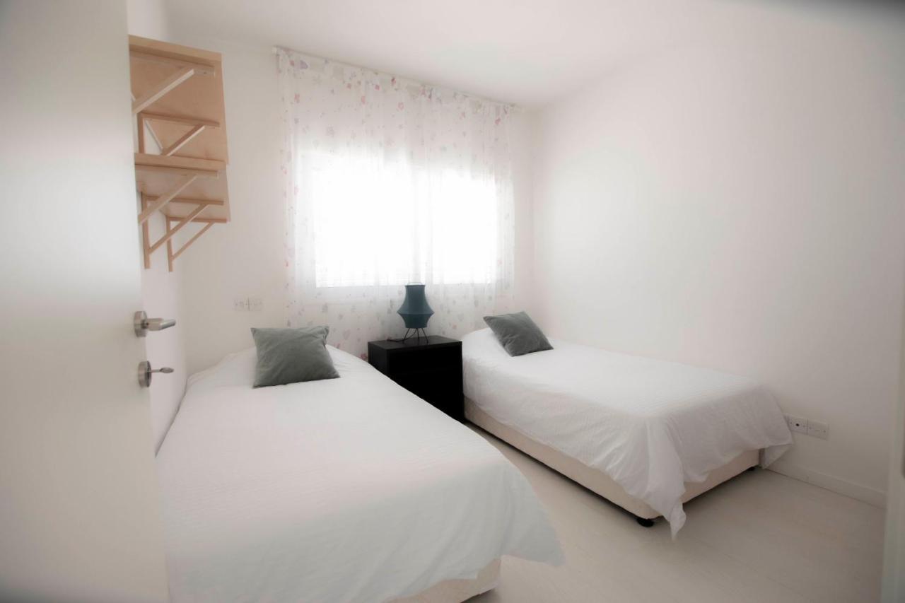 Glabur Stays - The Fabulous 2 Bdr - Nicosia City, Free Parking & Wifi, Welcomes You!!! Exterior photo